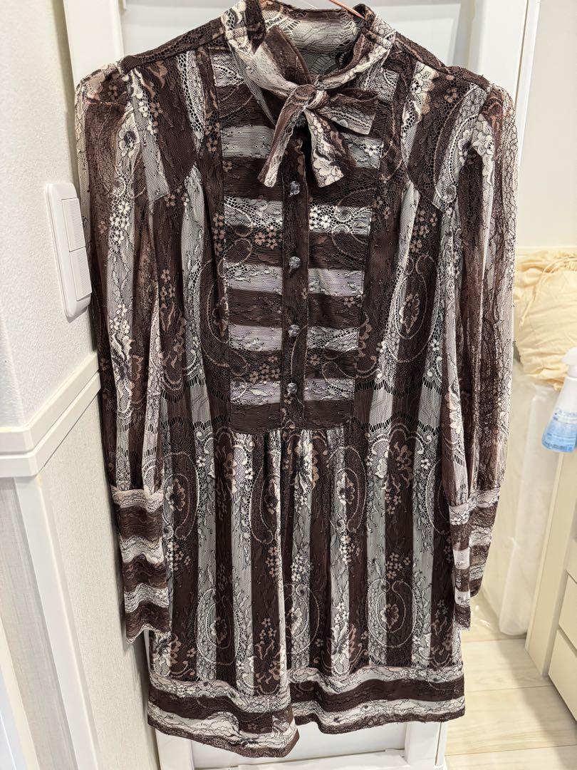ANNA SUI 総レースミニワンピース