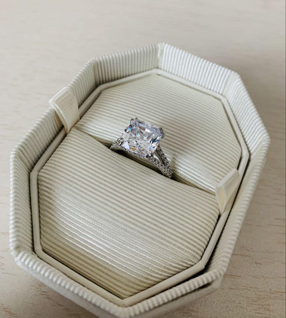 新品 スワロフスキー　Swarovski 大粒 Stilla リング 52号