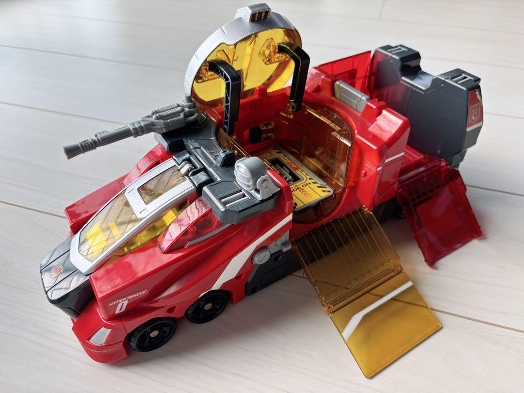 トミカハイパーシリーズ　ハイパーブルーポリスセット