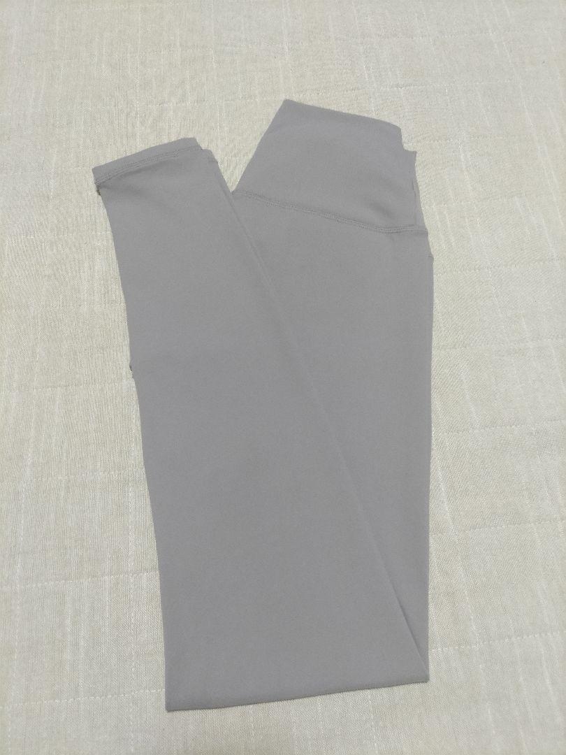 専用　　　SUKALA】ベーシックレギンス　グレージュ SUKALA S ベーシックレギンス グレージュ スカーラ