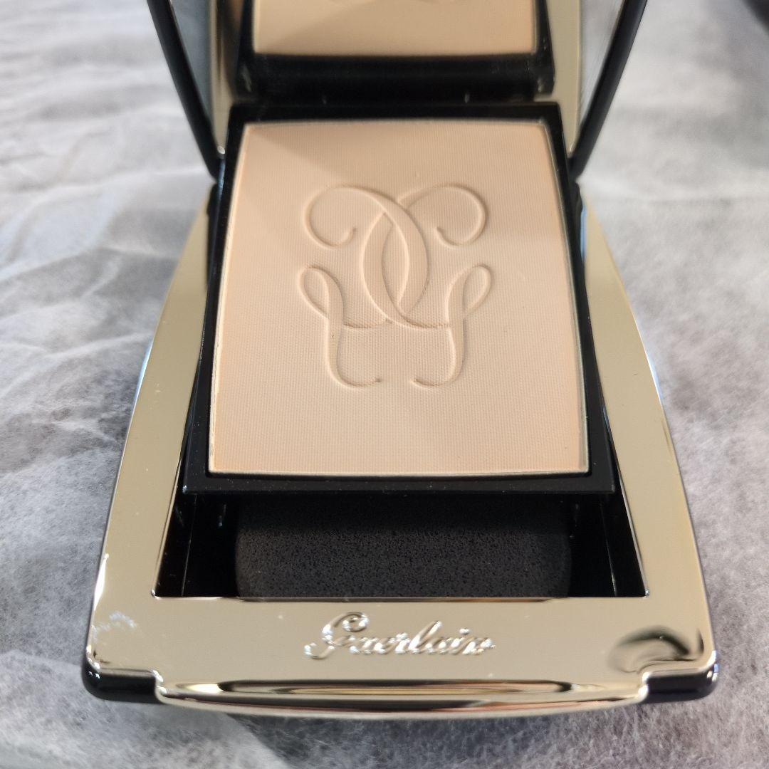GUERLAIN ファンデーション00