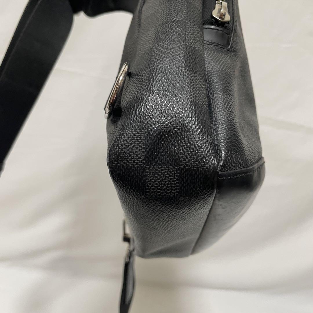 スリングバッグ