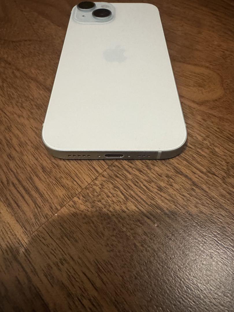 超美品　Apple iPhone 15 128gb ブルー　本体
