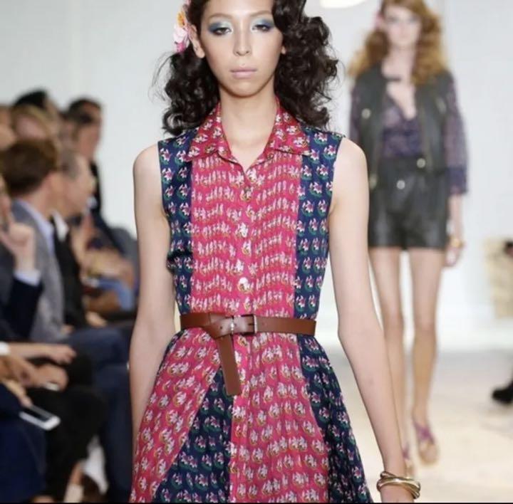 DIANE von FURSTENBERG(ダイアンフォンファステンバーグ)