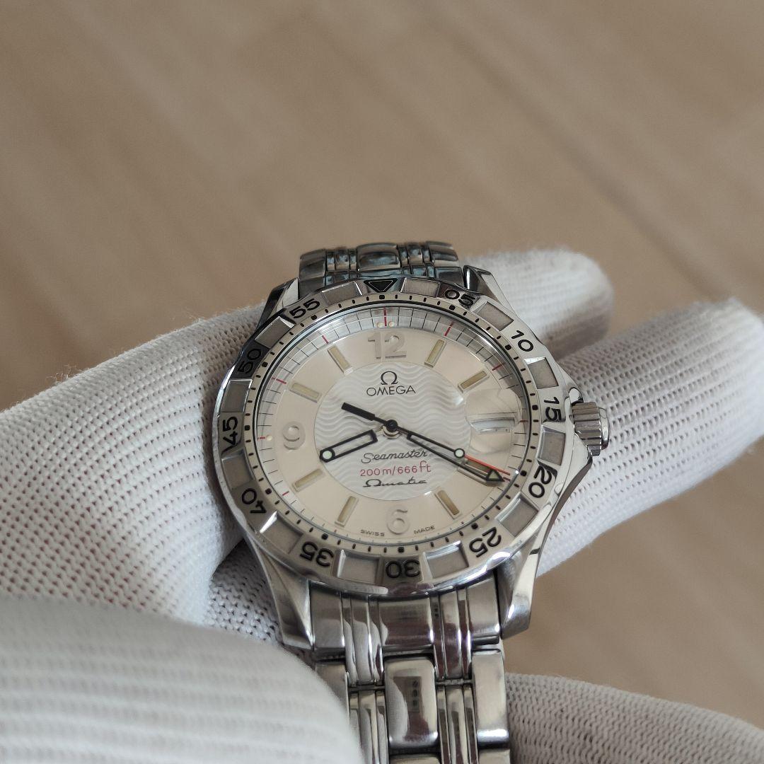 OMEGA Seamaster オメガ シーマスター 2514.30 Seamaster Steel Date Watch 2514.30.00 | OMEGA US®
