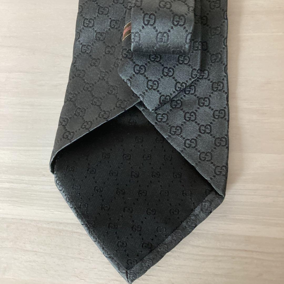 グッチ　ネクタイ　 G G柄　デパート購入　美品！