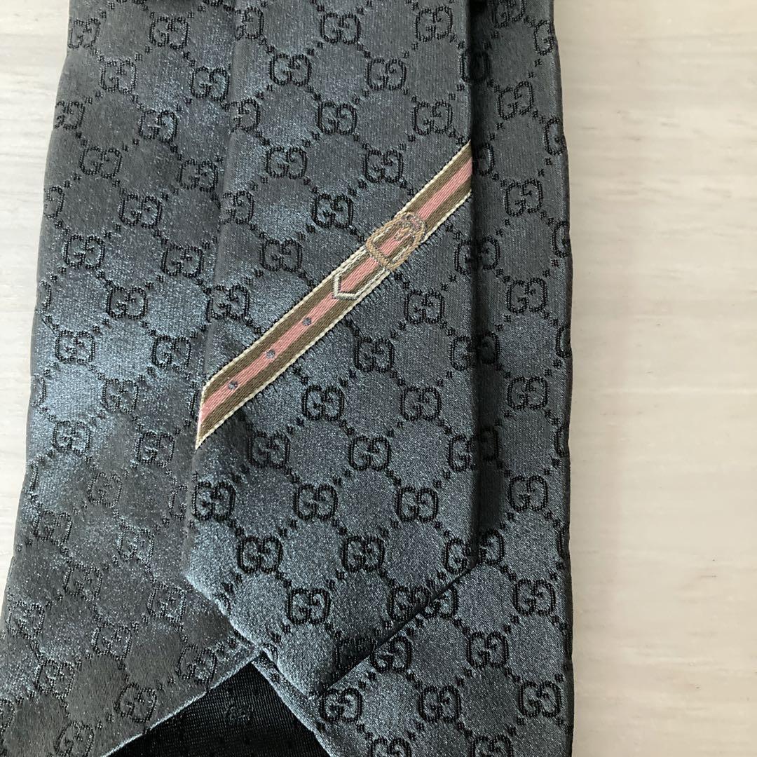 グッチ　ネクタイ　 G G柄　デパート購入　美品！
