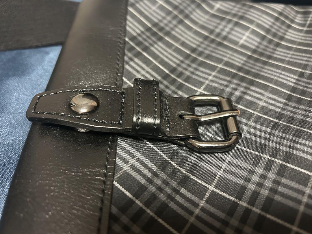 【美品】Burberry BLACK LABEL メンズショルダーバッグ