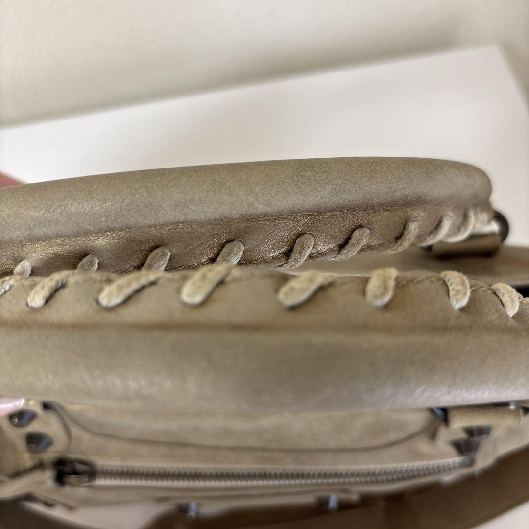 美品 BALENCIAGA ファースト ゴールドベージュ
