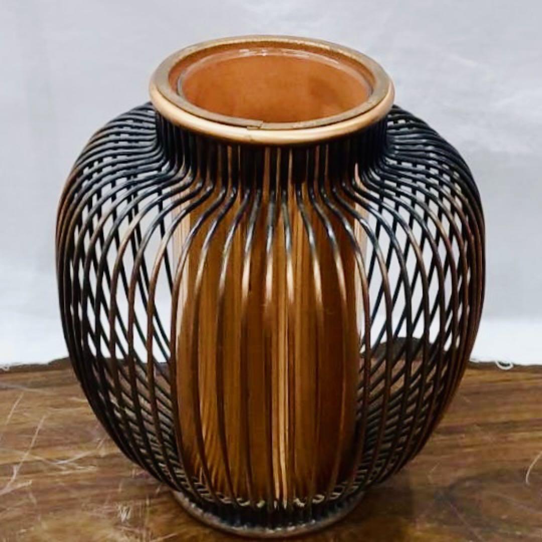 【新品・未使用】銅製のすかし花瓶 、ガラス筒付き