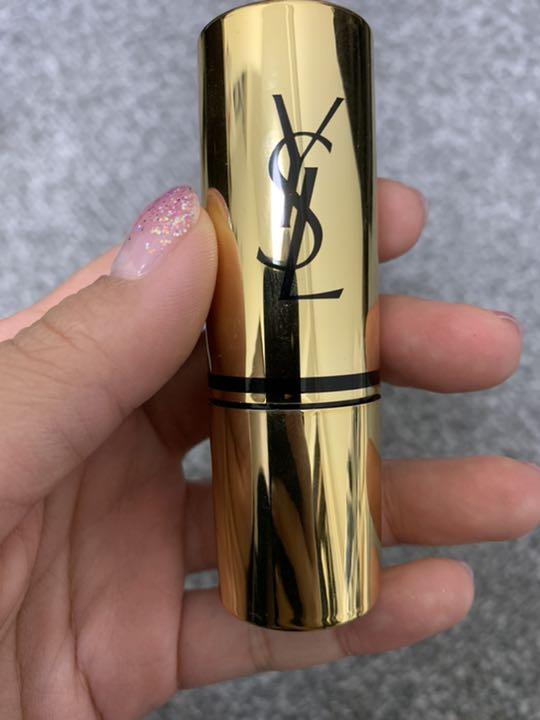 イヴサンローラン Yves saint Laurent  ラディアントタッチ 1