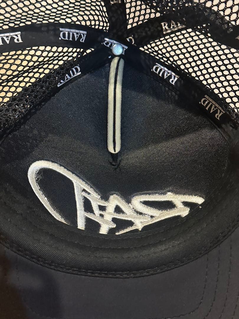 ブラック メッシュキャップ RAID レア ブラック メッシュキャップ RAID レア
