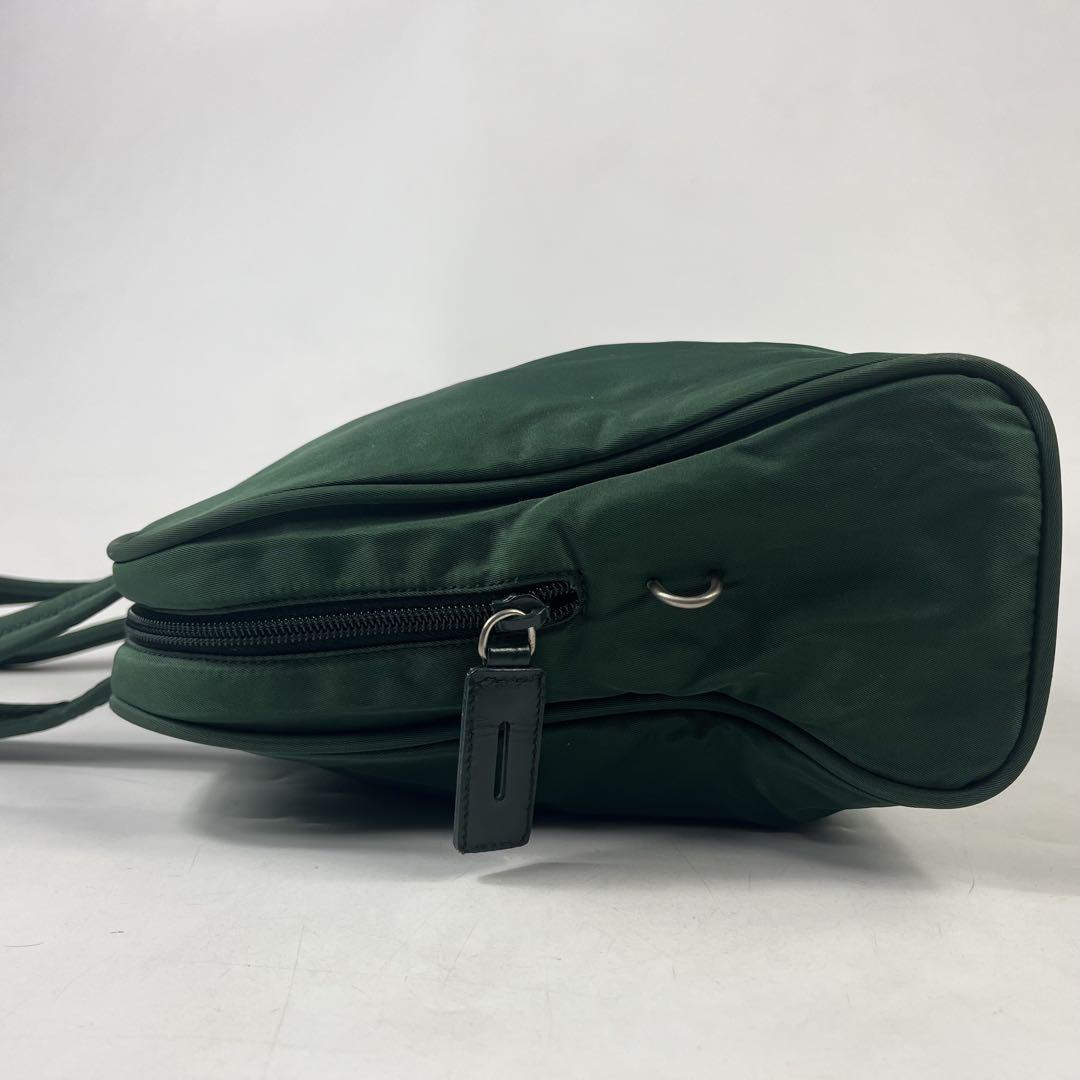 プラダ ナイロン ラージ トートバッグ モスグリーン PRADA(プラダ) Nylon tote bag ナイロン トート バッグ グリーン