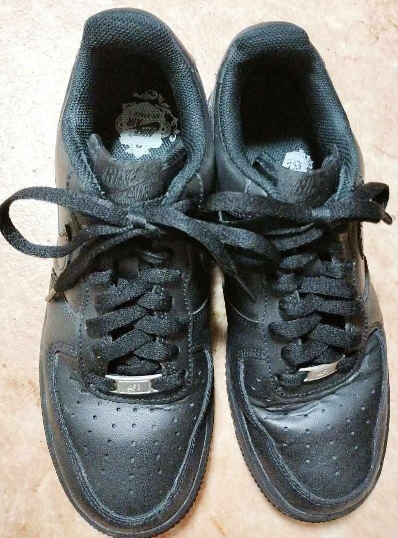 NIKE AIR FORCE 1 ナイキ エアフォース1　スニーカー
