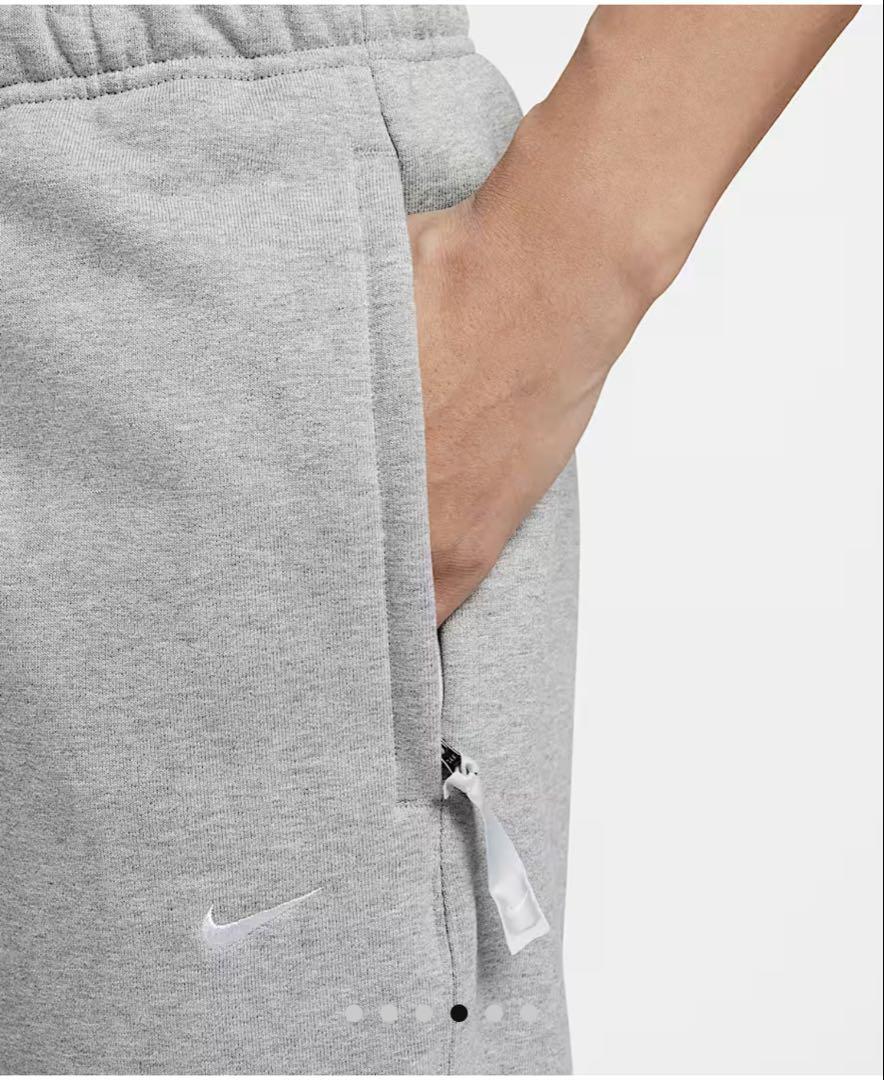 新品 NIKE スエットXL - メルカリ