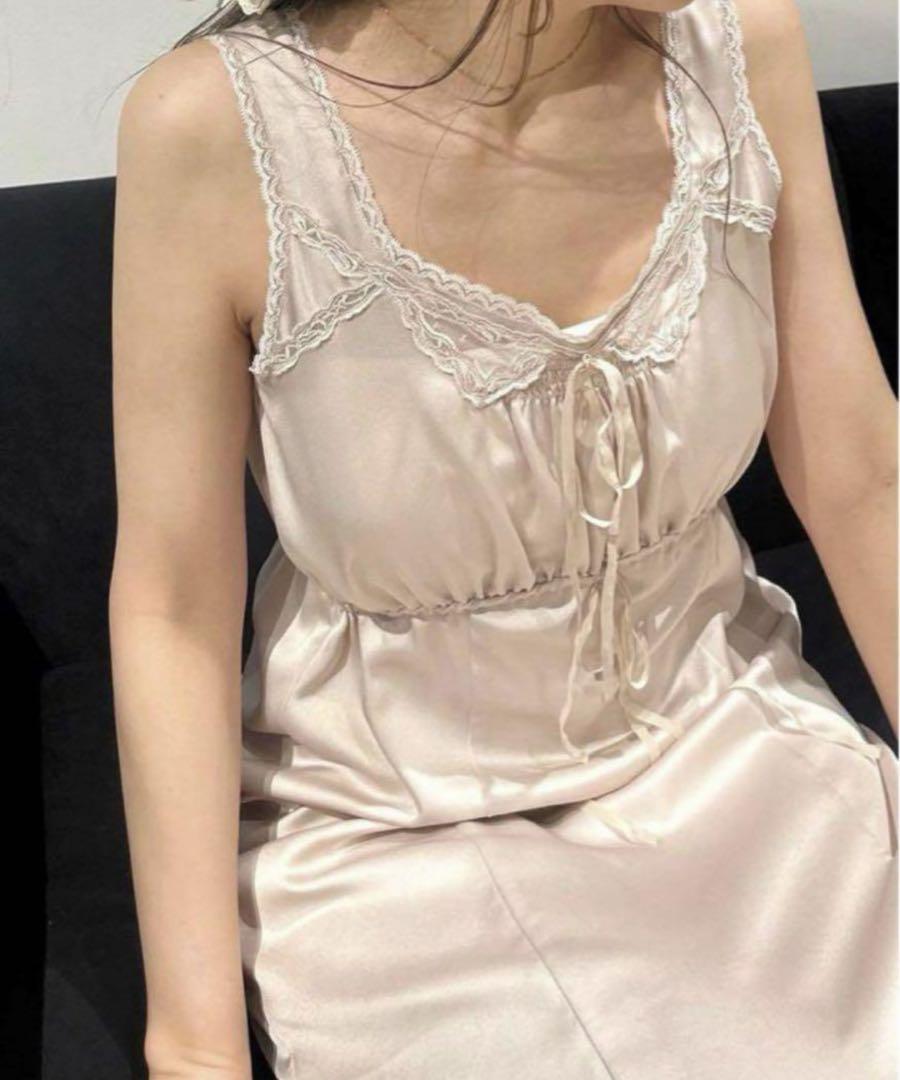 【SNIDEL HOME × 新木優子】サテンリボンロングワンピース