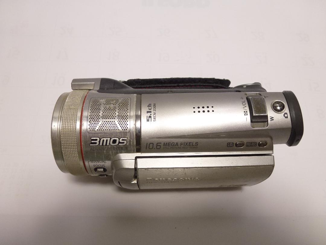 Panasonic パナソニック HDC-TM300 デジタルハイビジョンカメラ