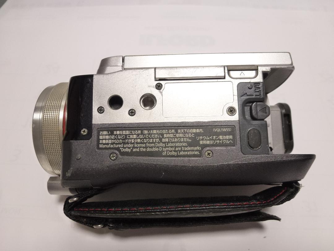 Panasonic パナソニック HDC-TM300 デジタルハイビジョンカメラ