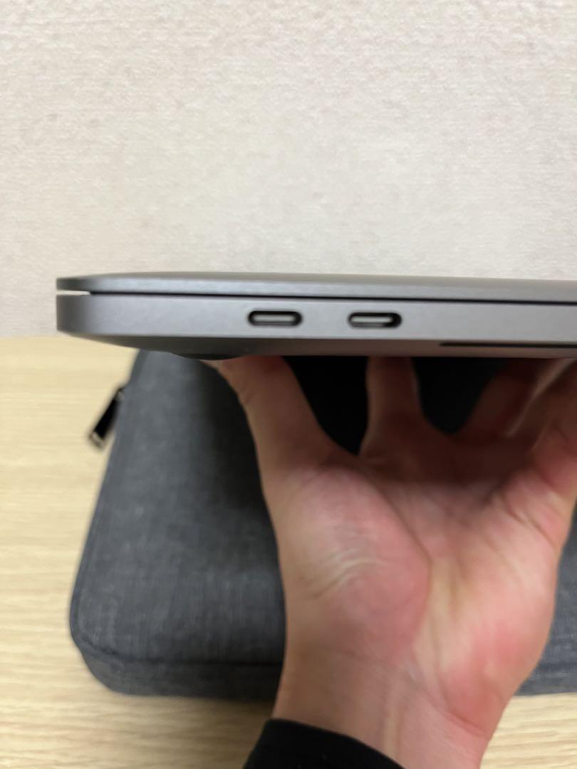 MacBook Pro 13インチ　16GB 512GB