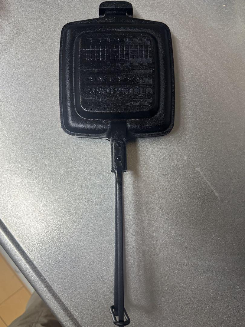 ランドクルーザー×OIGEN 南部鉄器ホットサンドクッカー