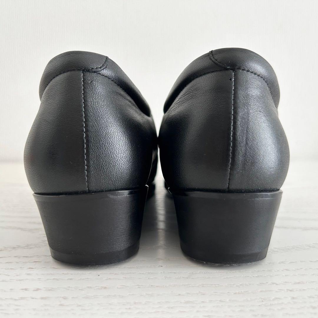 超美品☆菊地の靴 パンプス ローヒール ベルクロ 幅広 軽量 24.5