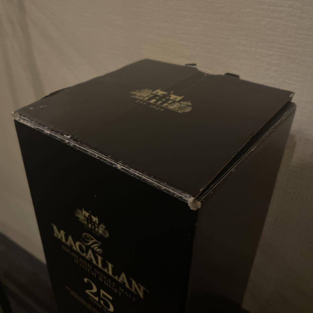 マッカラン25年 空瓶 箱付き