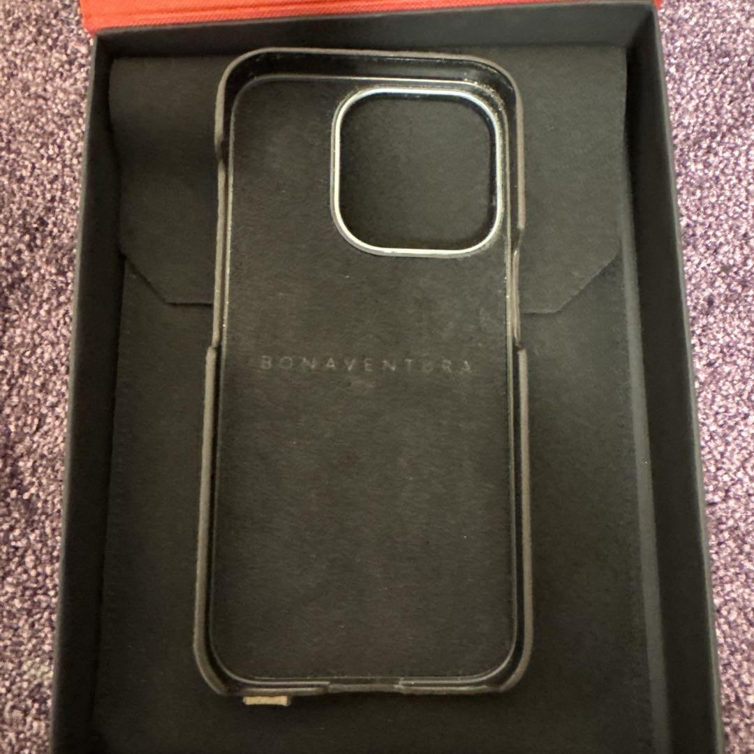 ボナベンチュラ　スマホカバー　iPhone 15 Pro