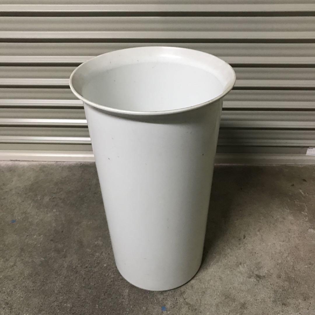 業務用　ホワイト プラスチック 花筒　10個セット