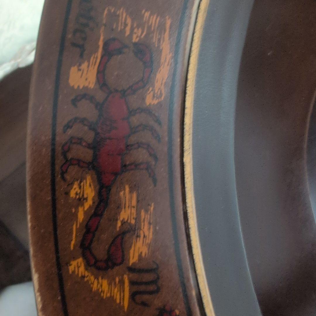 アンティークのバーキャビネット、地球儀型のカクテルキャビネット(ワインラック) アンティークのバーキャビネット、地球儀型のカクテルキャビネット(ワインラック)