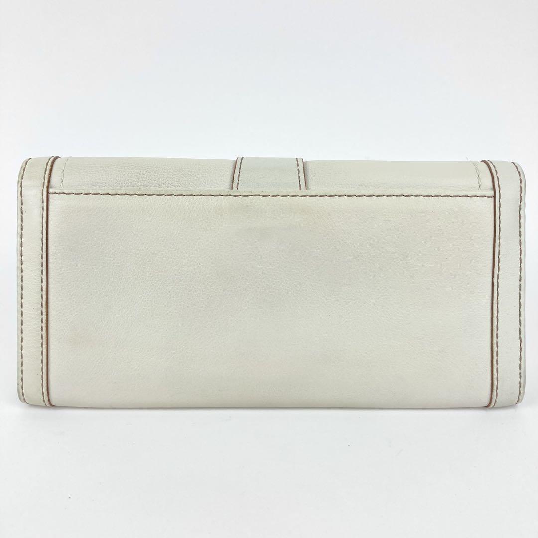COACH ホワイト パーフォレーション 長財布 COACH 長財布 ホワイト 白｜Yahoo!フリマ（旧PayPayフリマ）