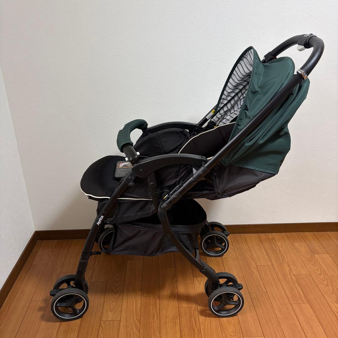 Aprica ラクーナクッションACベビーカー アスレチックグリーン Aprica ラクーナクッションACベビーカー アスレチックグリーン