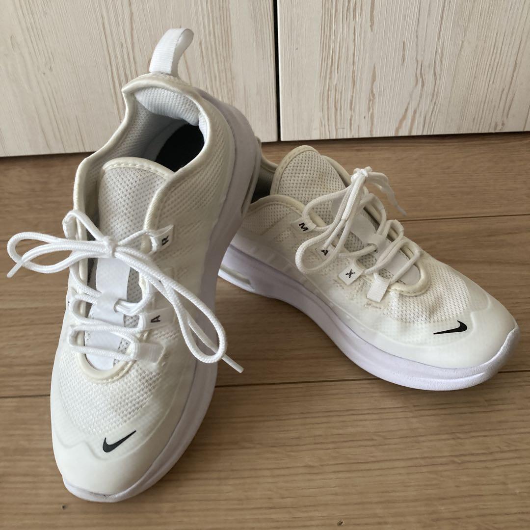 春早割 ホワイト Max Air Nike スニーカー メルカリ - 靴