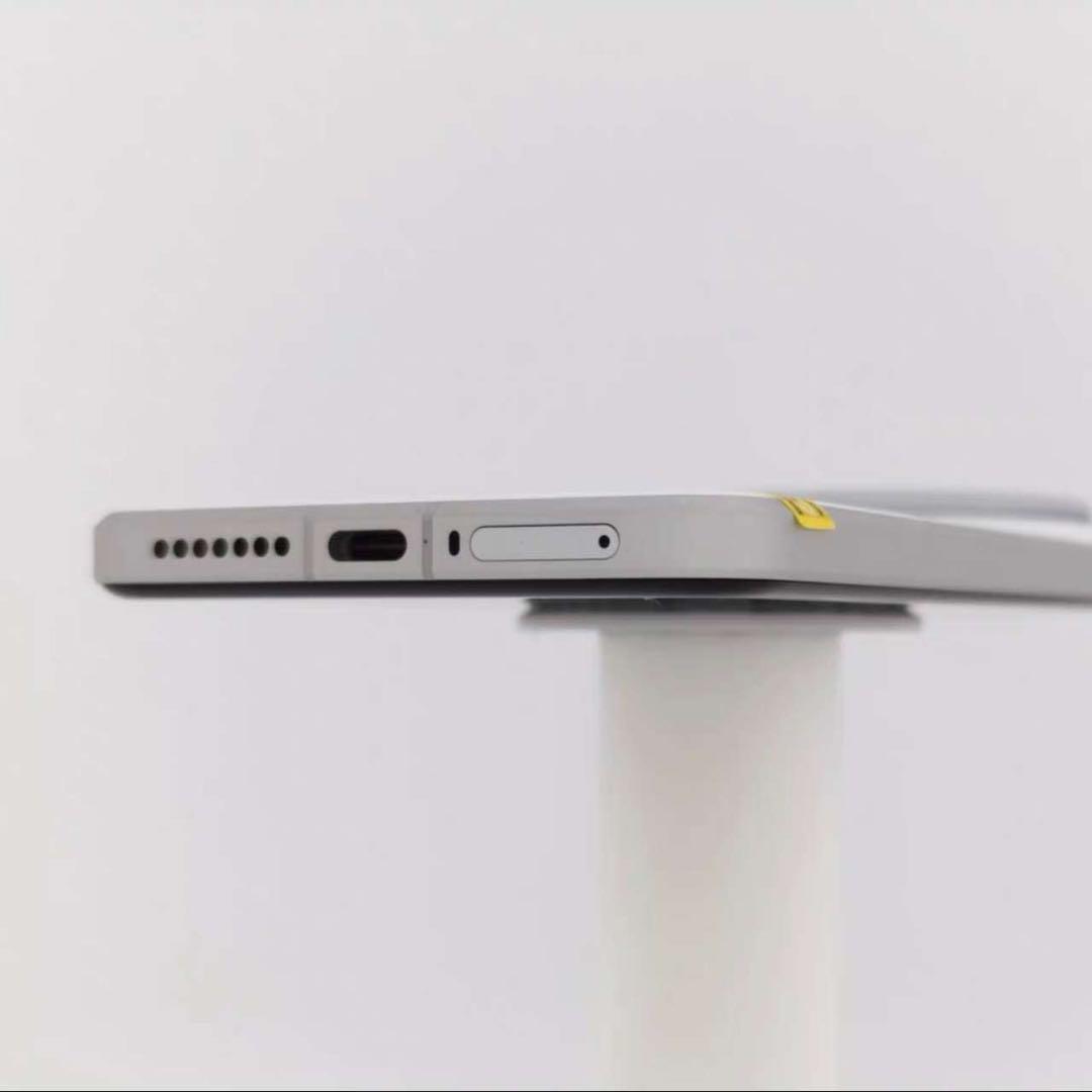 ほぼ全新 Xiaomi 15 ultra ホワイト simフリー