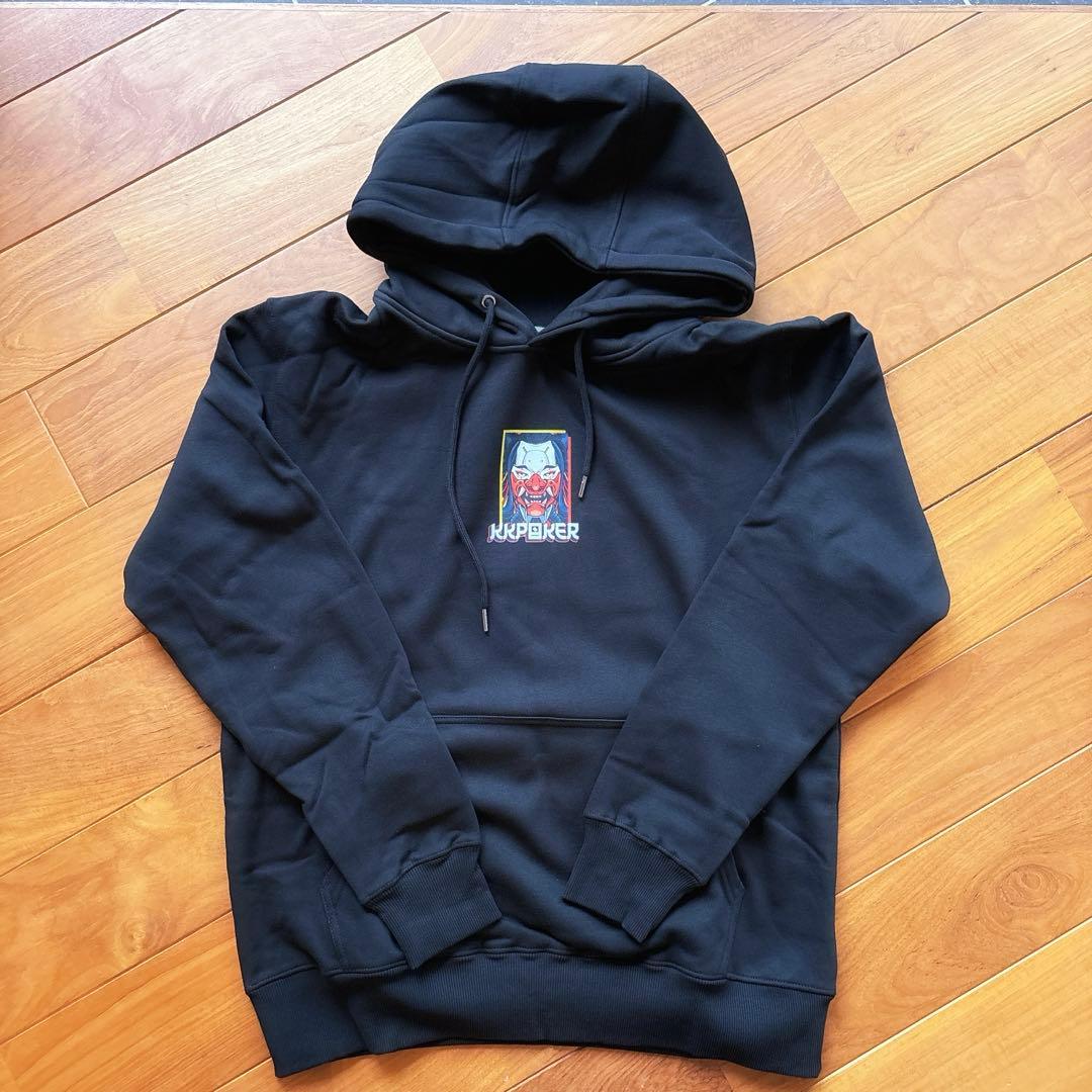 匿名配送️ KKポーカー非売品 パーカー トーナメント優勝者 贈呈品 KKPOKER パーカー 黒 2024 KKポーカー非売品 トーナメント優勝者