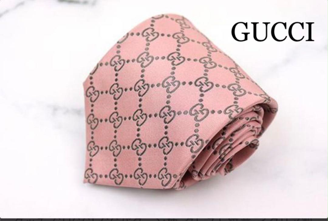 GUCCI GG柄 ネクタイ ピンク