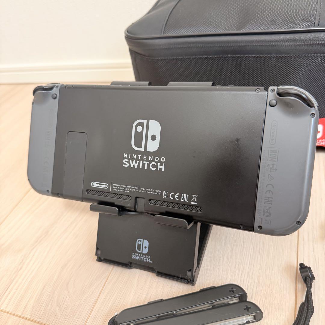 【美品】Nintendo Switch 本体 グレー/スタンド・ケース等付属