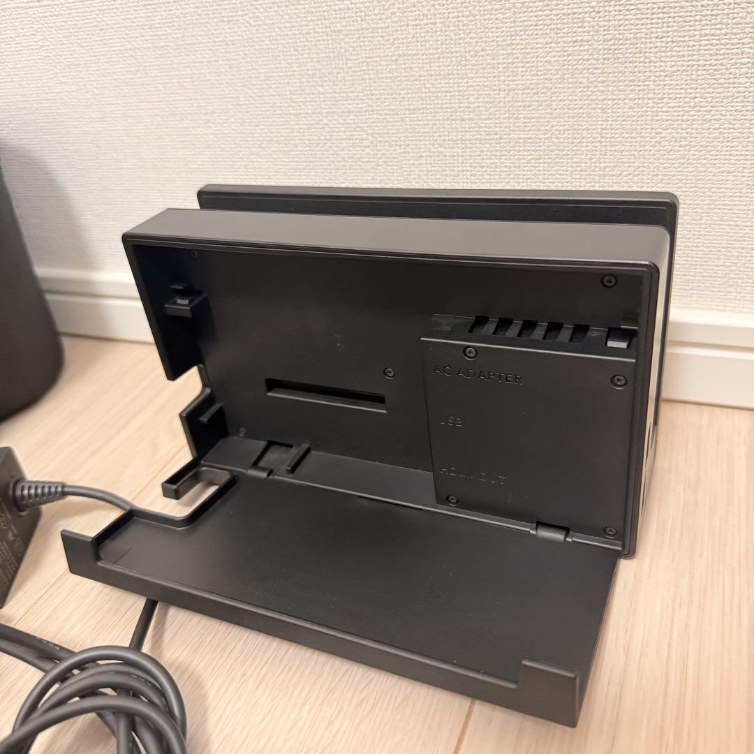 【美品】Nintendo Switch 本体 グレー/スタンド・ケース等付属