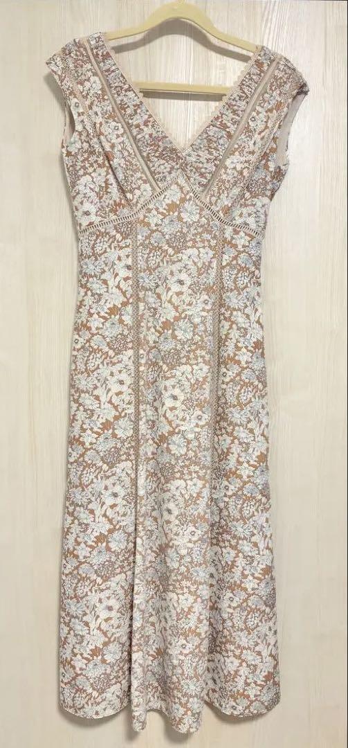 【 Herlipto 】Lace Trimmed Floral Dress