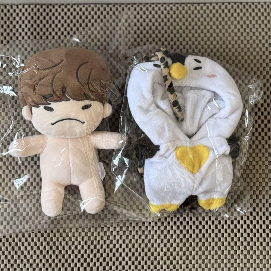 ギフ_包装】 イップニ ジュノ 2PM 15cm メルカリ - ペンギン服