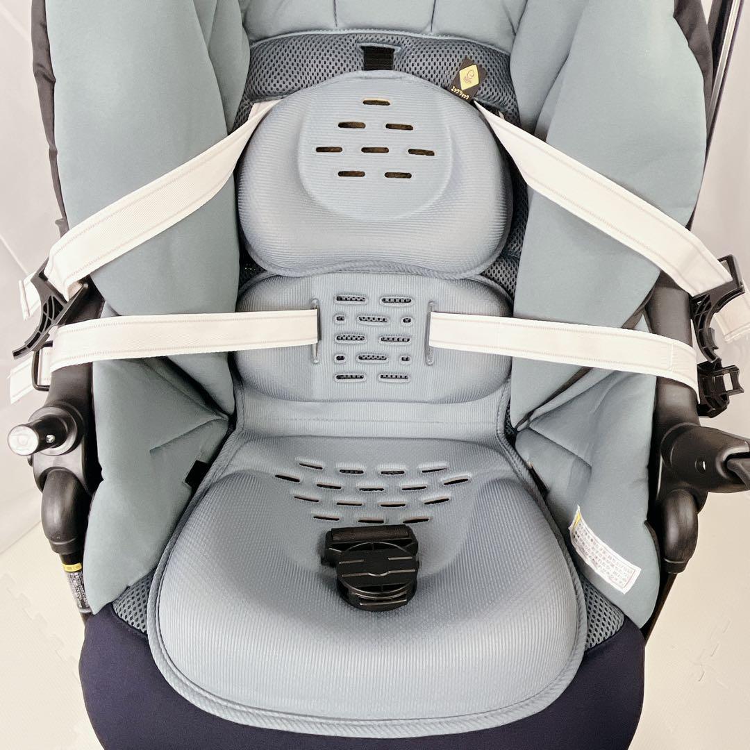 【美品】Combi スゴカルα 4キャス compact エッグショック HS
