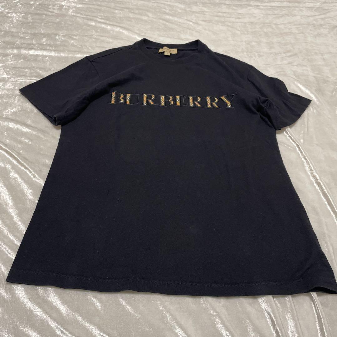 相談中バーバリー　ロゴ入り　Tシャツ　黒　ブラック　ノバチェック　ｓ