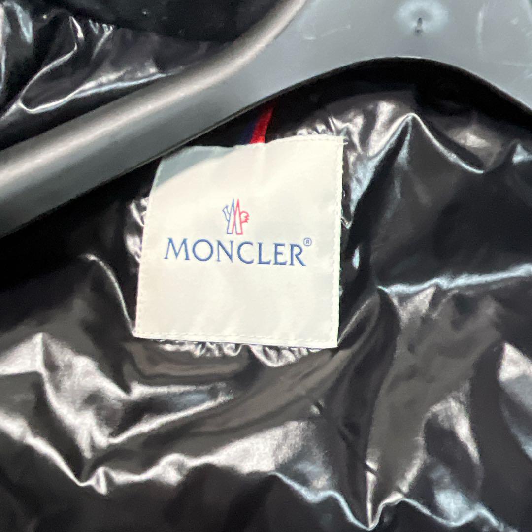 MONCLER MONTGENEVRE ダウンジャケット ブラック 0