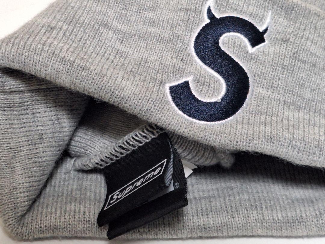 【極美品】Supreme × New Era　S Logo　ツノ　Beanie