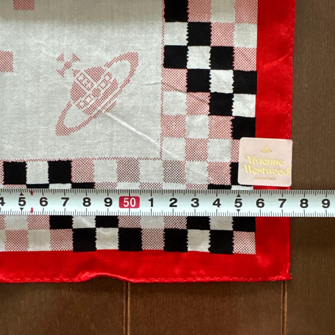 ヴィヴィアンウエストウッド