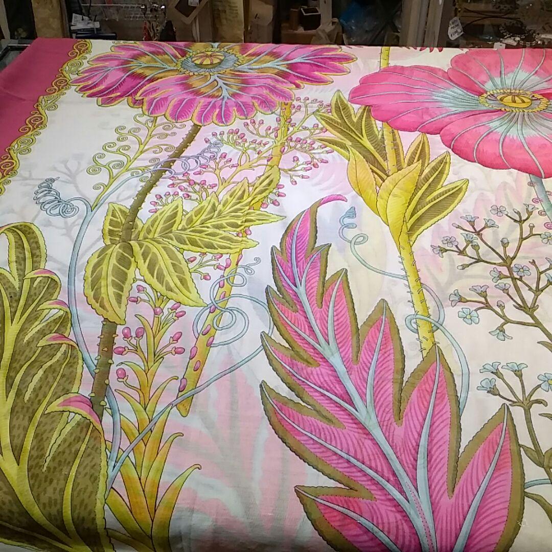 安いセール フェラガモ 大判花柄スカーフ VqiAj-m98192870124 高品質お得