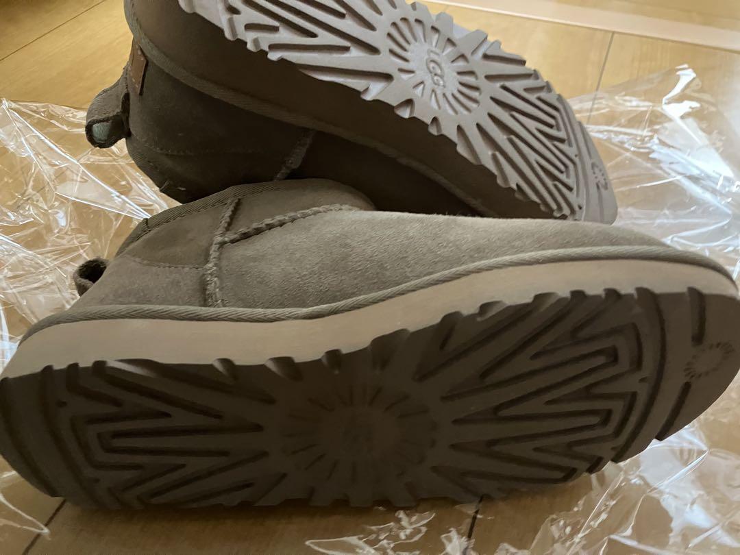 UGG ultra