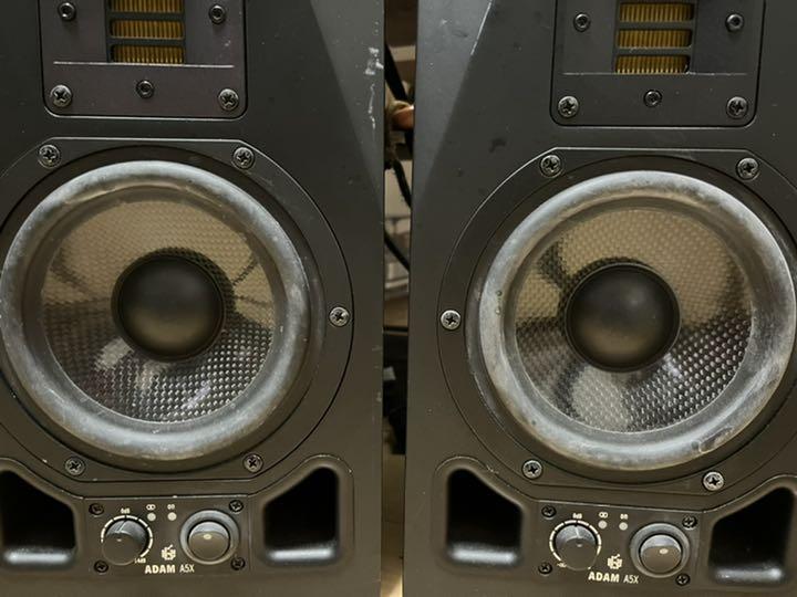 人気ブランド ADAM AUDIO A7 パワードモニタースピーカー - スピーカー