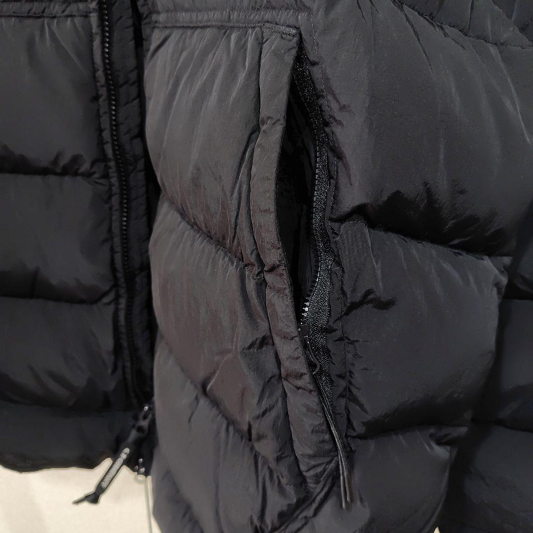 シーピーカンパニー Chrome-R ゴーグルダウンジャケット メンズ 黒 XL シーピーカンパニー Chrome-R ゴーグルダウンジャケット メンズ 黒 XL