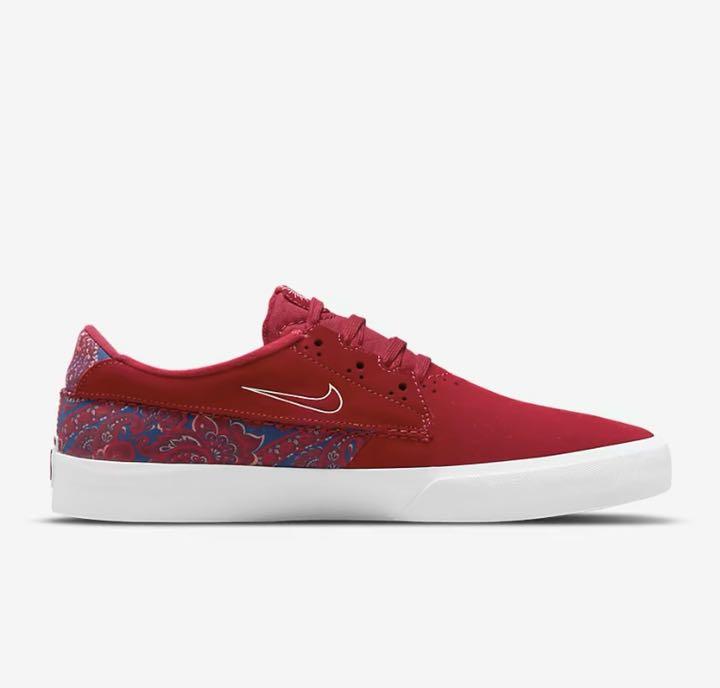 大阪販売中 nikesb シェーン プレミアム 25.5cm 新品未使用 ラスト一つ 大阪販売中 nikesb シェーン プレミアム 25.5cm 新品未使用 ラスト一つ