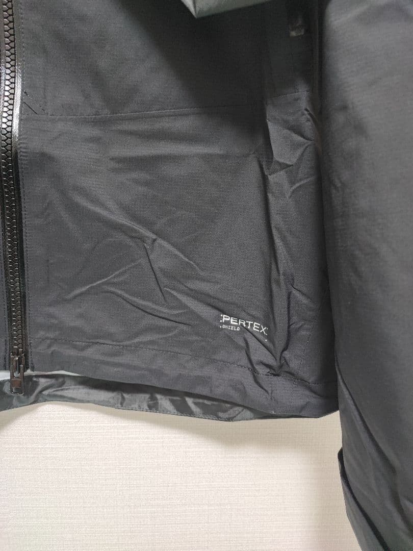 新品 マムート クラシック マサオ ライト 2.0 ハードシェル MAMMUT